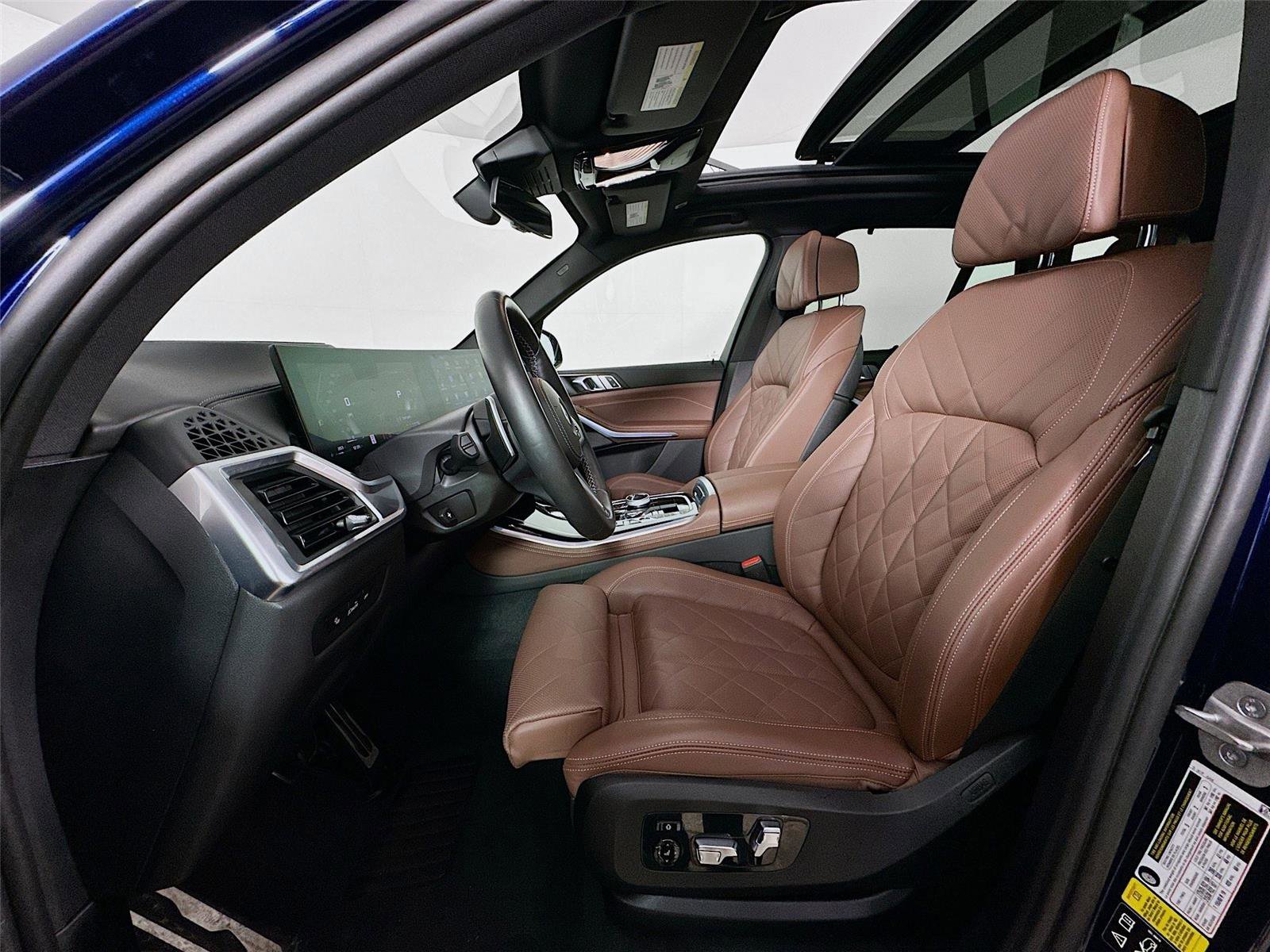 Certified 2024 BMW X5 M60i w/ Executive Package image 22