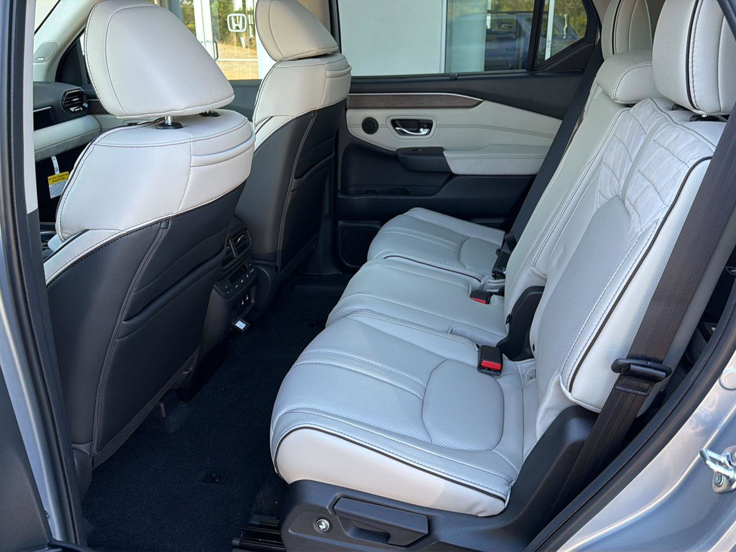 New 2026 Honda Pilot Elite image 11