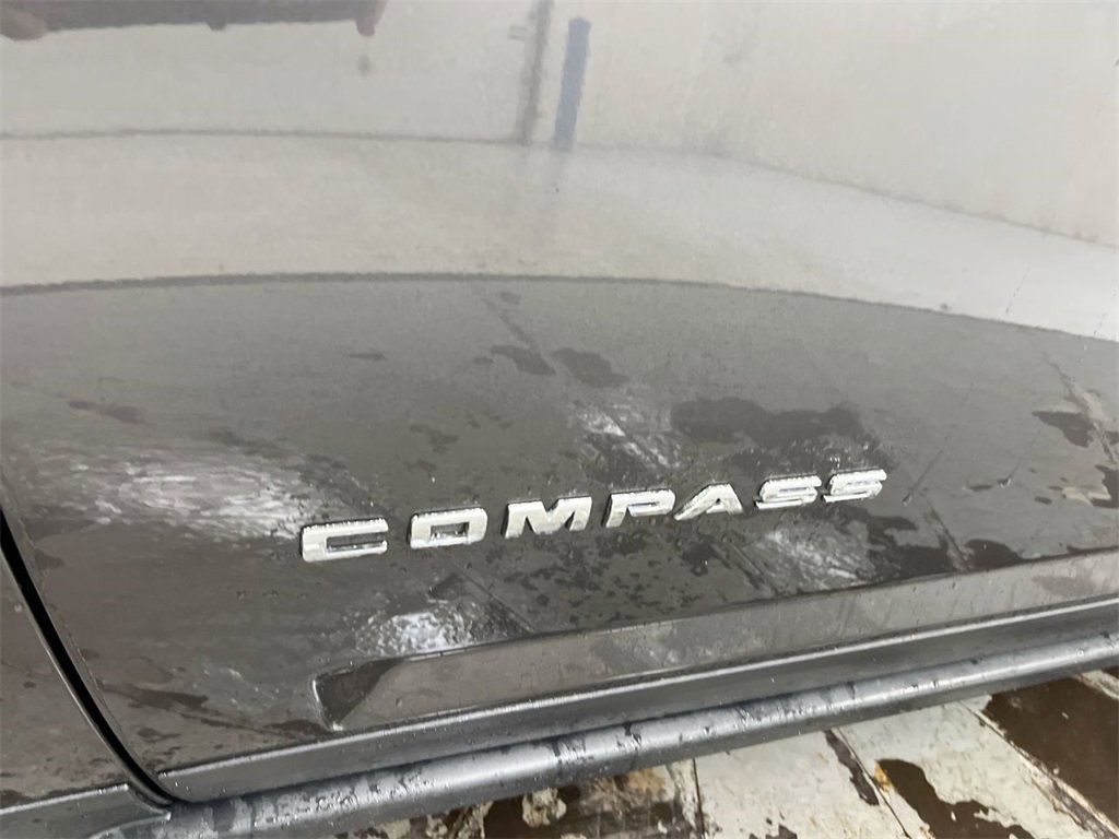 Used 2017 Jeep Compass High Altitude image 25