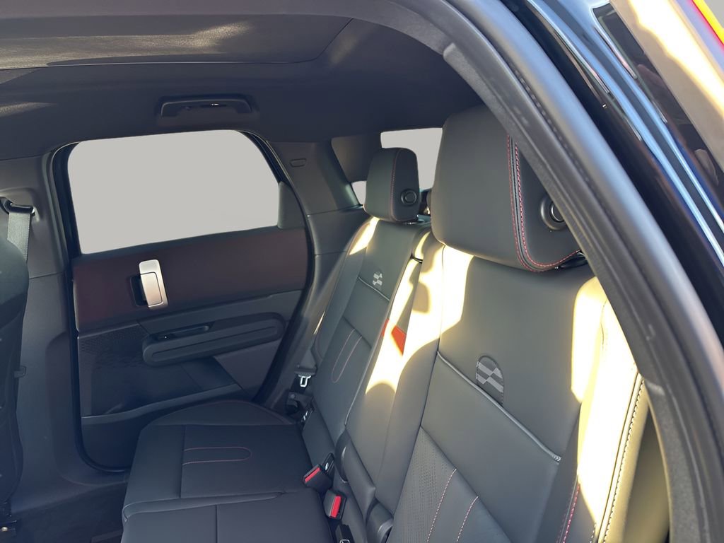 Used 2025 MINI Cooper Countryman John Cooper Works w/ Comfort Package Max image 18