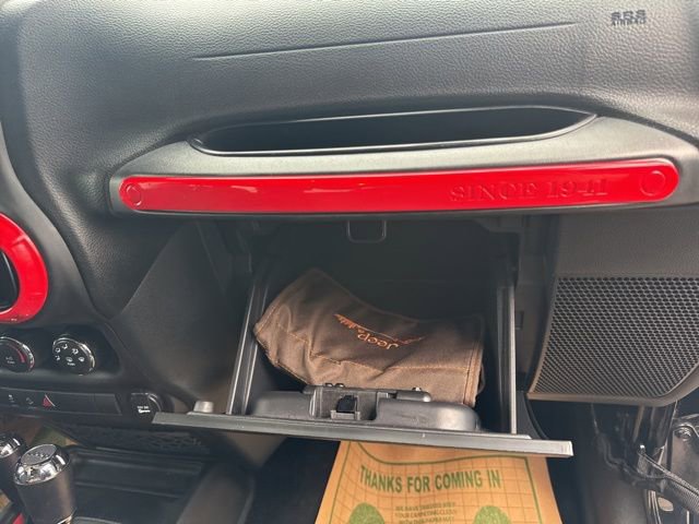 Used 2018 Jeep Wrangler Unlimited Sport S AWD/4WD image 30