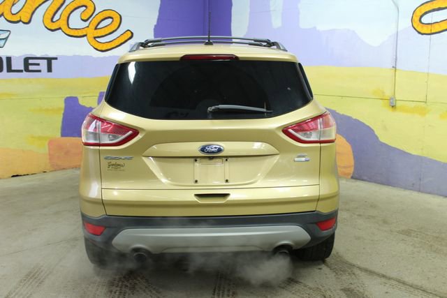 Used 2015 Ford Escape SE w/ Cargo Utility Package image 7