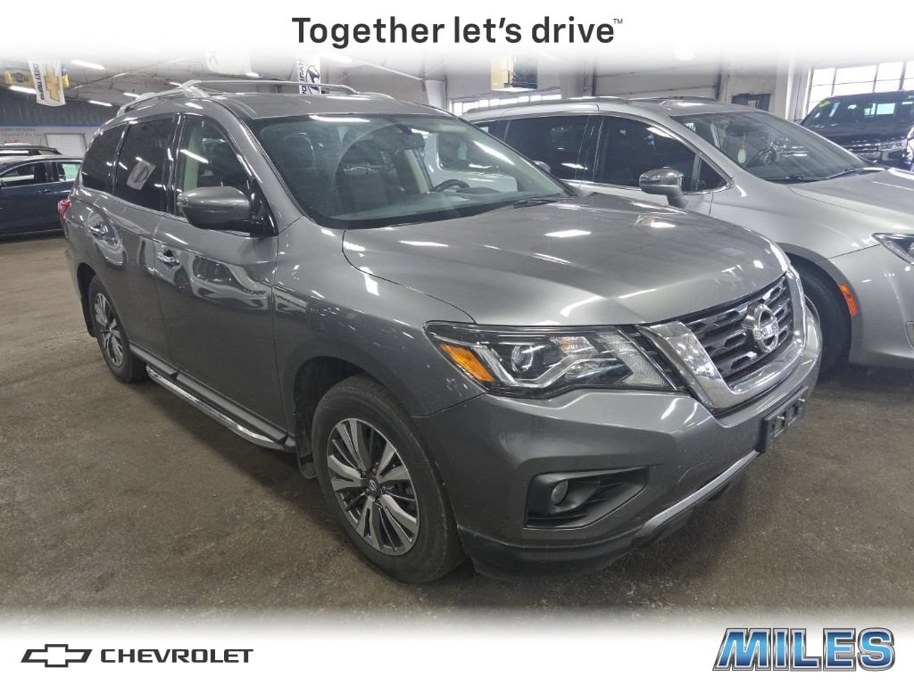 Used 2019 Nissan Pathfinder SV