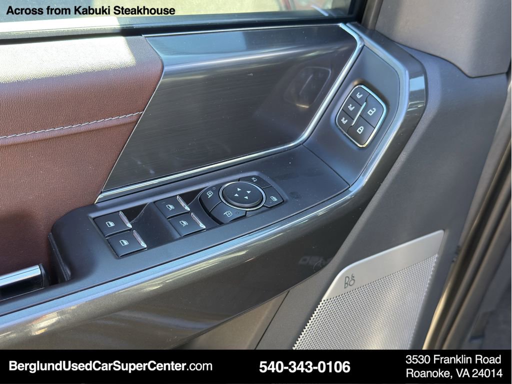 Used 2022 Ford F150 Lariat image 15