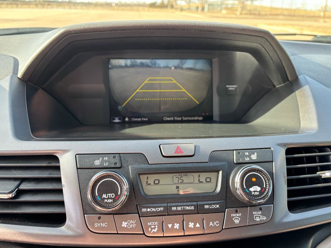 Used 2014 Honda Odyssey Touring image 19