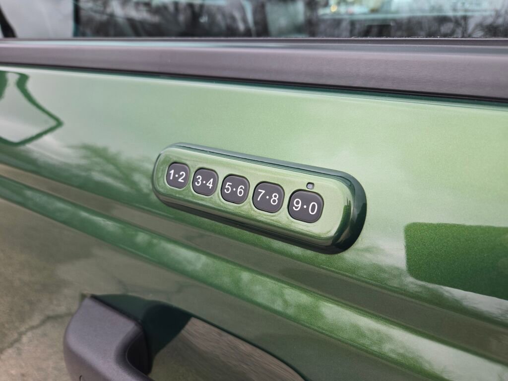 Used 2022 Ford Bronco Badlands AWD/4WD image 13