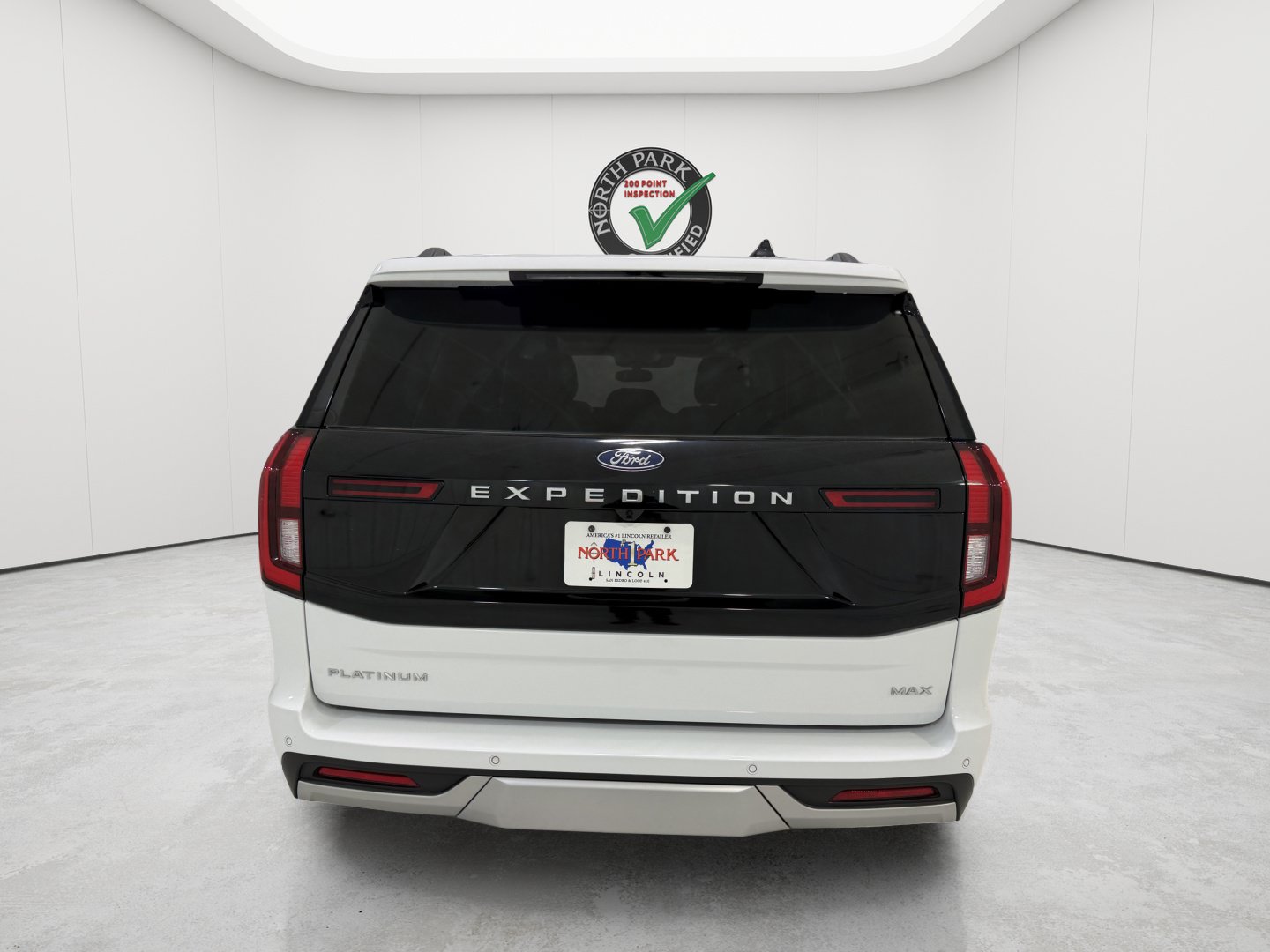 Used 2026 Ford Expedition Max Platinum AWD/4WD image 5