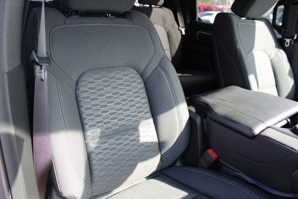 Used 2025 RAM 1500 Big Horn image 29