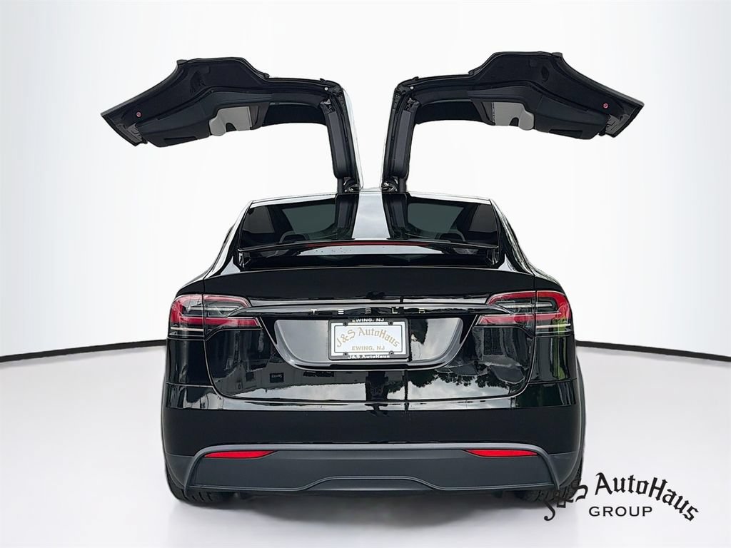 Used 2024 Tesla Model X AWD/4WD image 6