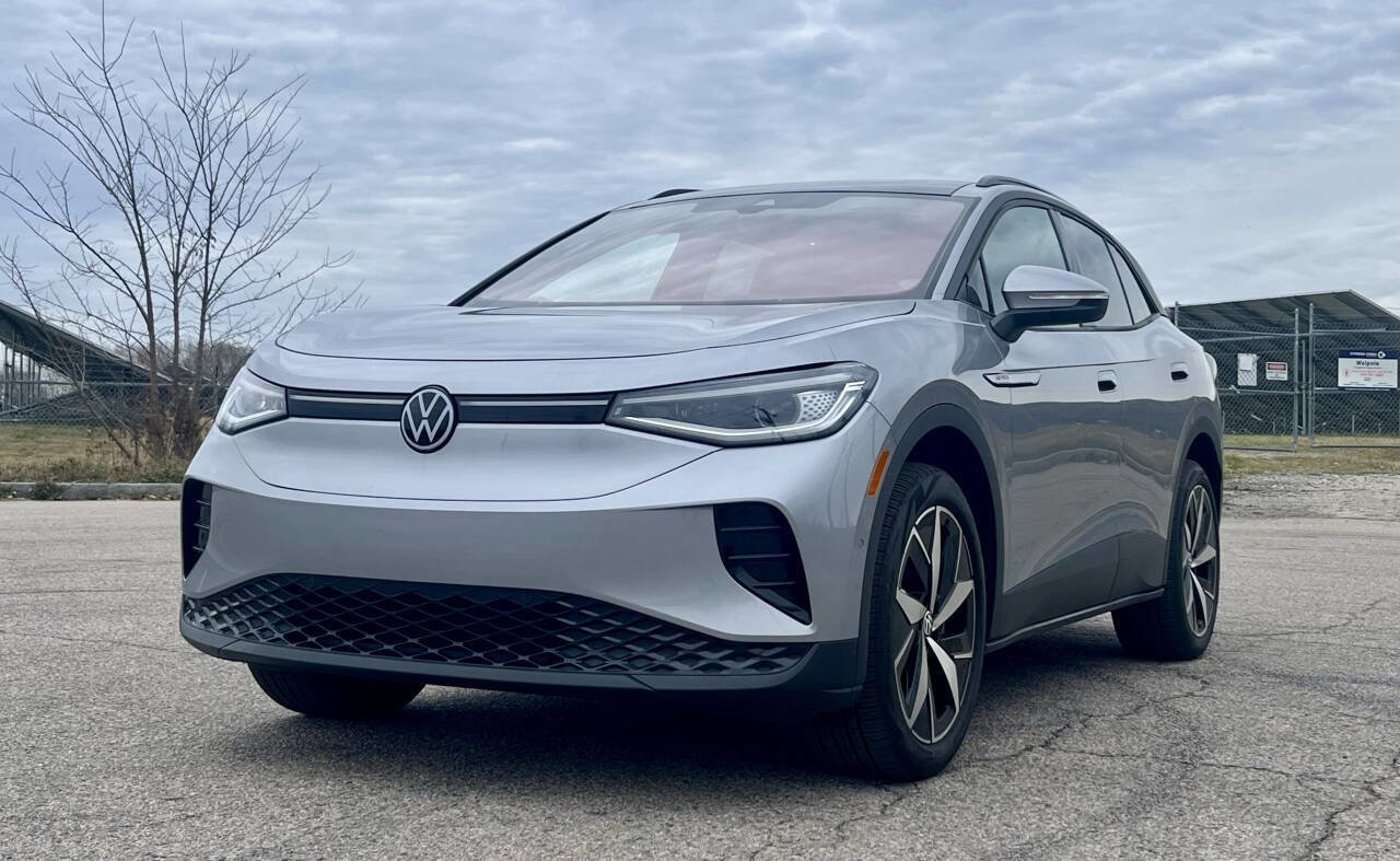 Used 2023 Volkswagen ID.4 Pro S image 1