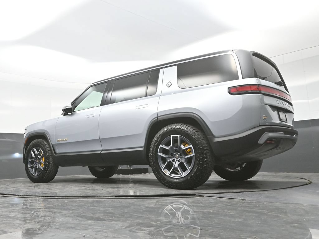 Used 2023 Rivian R1S Adventure AWD/4WD image 33