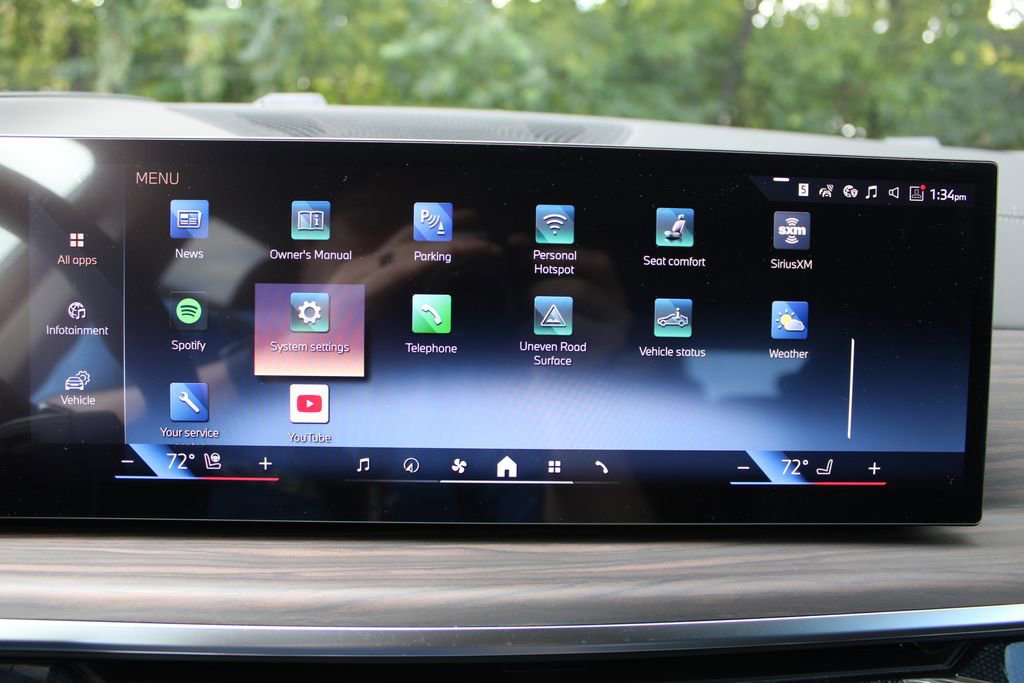 New 2026 BMW X7 xDrive40i w/ Executive Package image 16