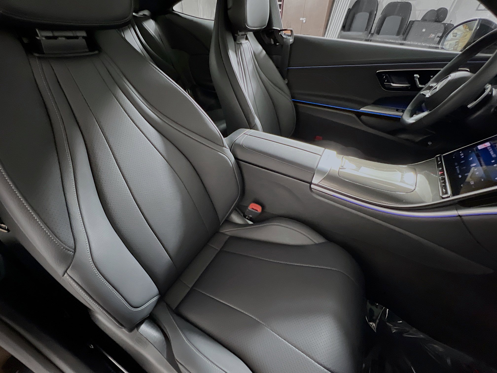 Used 2025 Mercedes-Benz CLE 300 CLE 300 image 30