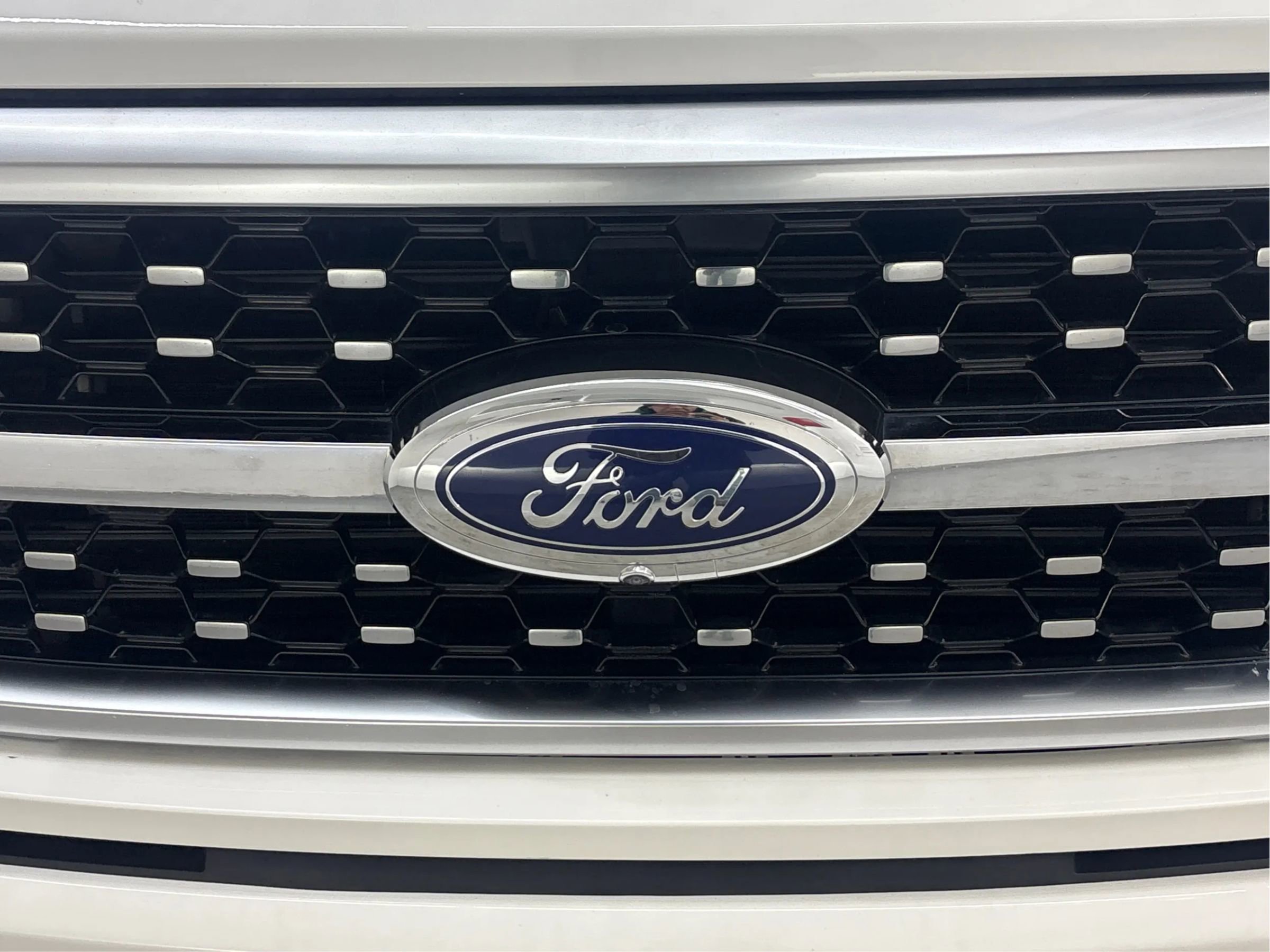 Used 2021 Ford F150 Platinum w/ Max Trailer Tow Package AWD/4WD image 35