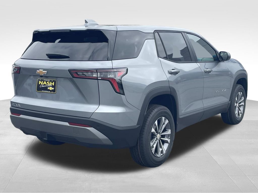 New 2026 Chevrolet Equinox LT FWD image 3