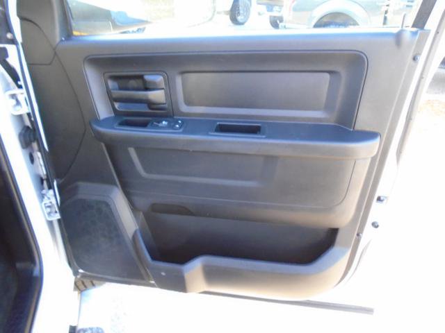 Used 2017 RAM 3500 Tradesman w/ Chrome Appearance Group image 31