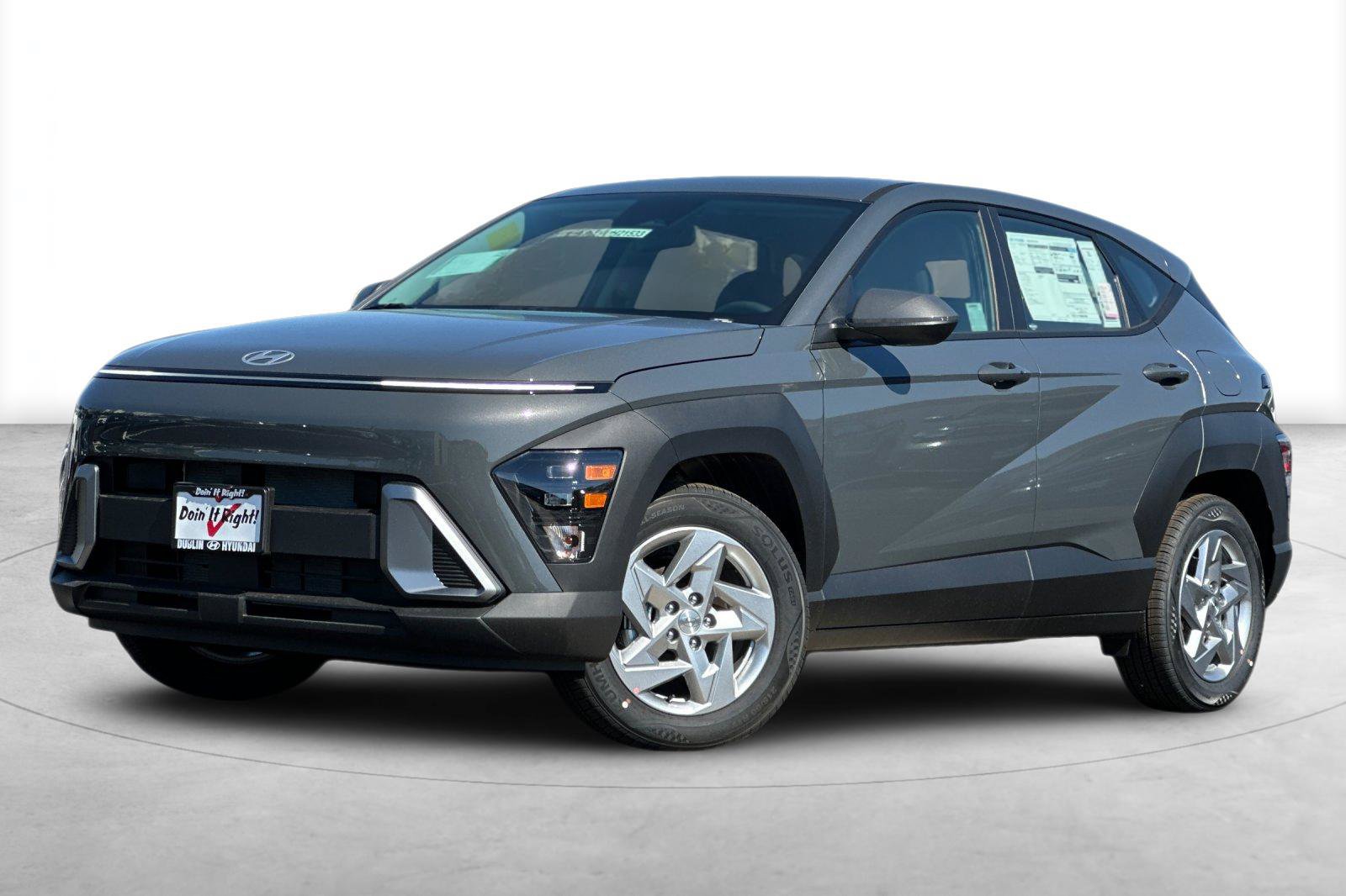 Used 2026 Hyundai Kona SE FWD image 2