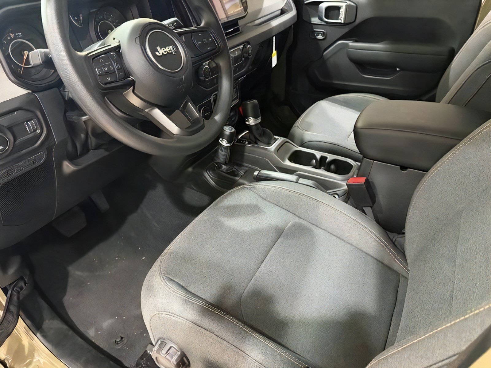 New 2026 Jeep Gladiator Sport AWD/4WD image 27