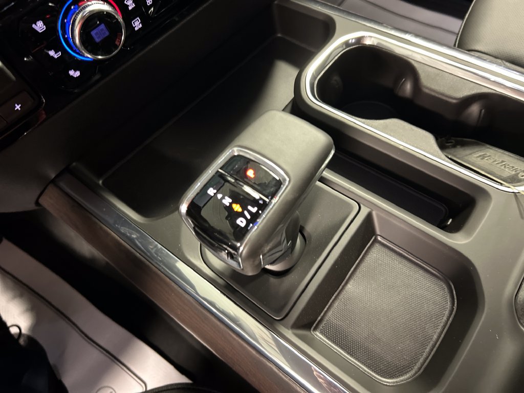 New 2026 GMC Sierra 1500 SLT AWD/4WD image 18