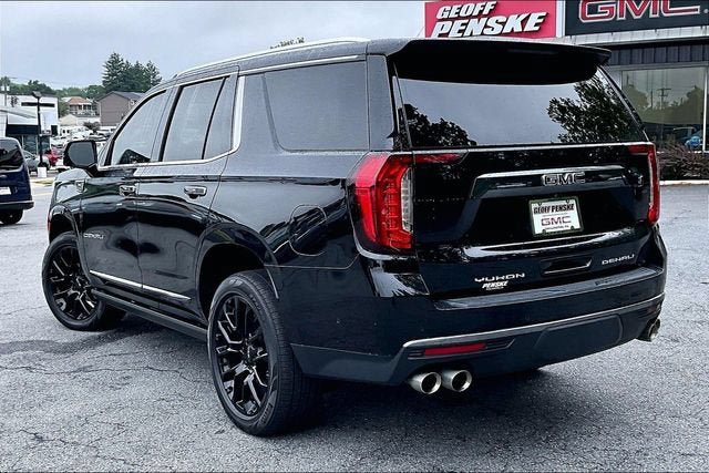 Used 2023 GMC Yukon Denali Ultimate AWD/4WD image 4
