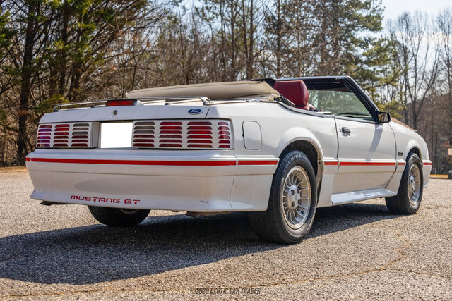 Used 1987 Ford Mustang GT RWD image 8