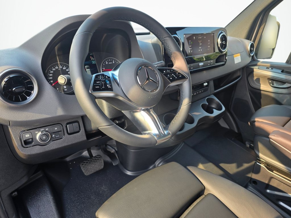 New 2026 Mercedes-Benz Sprinter 2500 image 10
