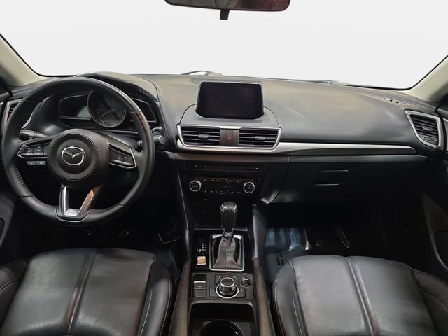 Used 2018 MAZDA MAZDA3 Touring FWD image 10