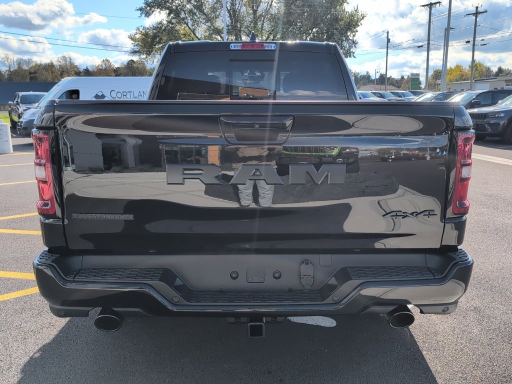 New 2026 RAM 1500 4x4 Crew Cab image 6