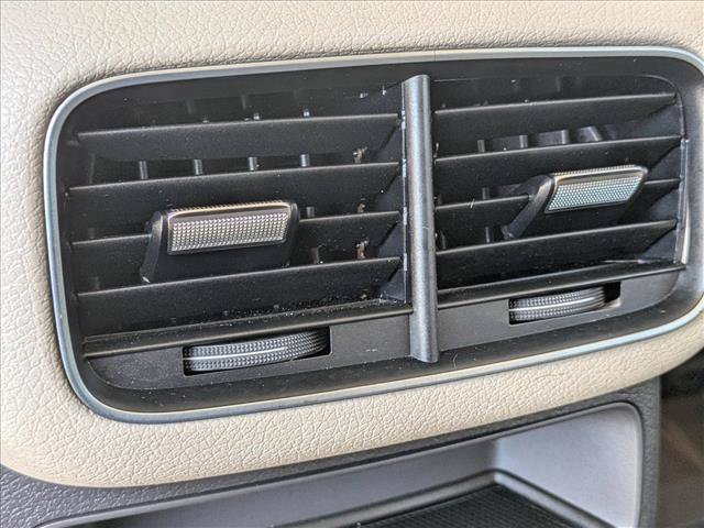 Used 2020 Mercedes-Benz GLE 350 4MATIC image 18