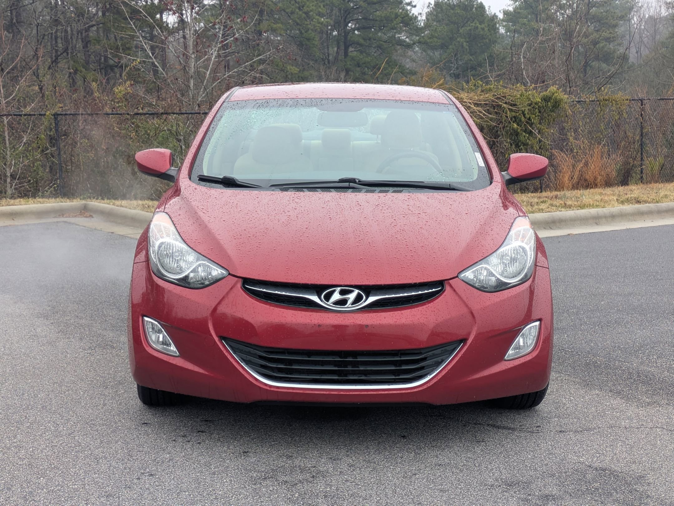 Used 2013 Hyundai Elantra GLS w/ Preferred Pkg image 2
