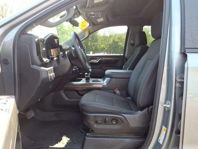 Used 2024 Chevrolet Silverado 1500 RST w/ Convenience Package II AWD/4WD image 13