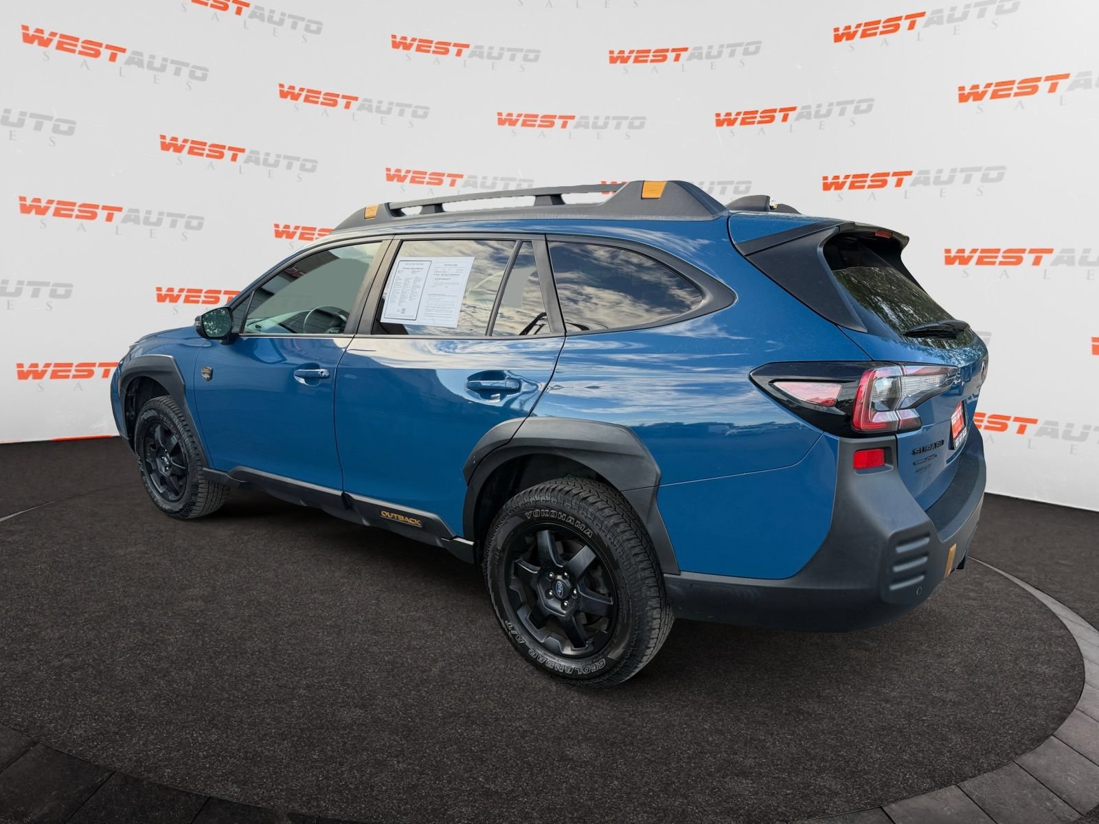 Used 2022 Subaru Outback Wilderness AWD/4WD image 3
