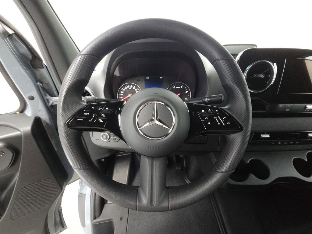 Used 2026 Mercedes-Benz Sprinter 2500 image 11