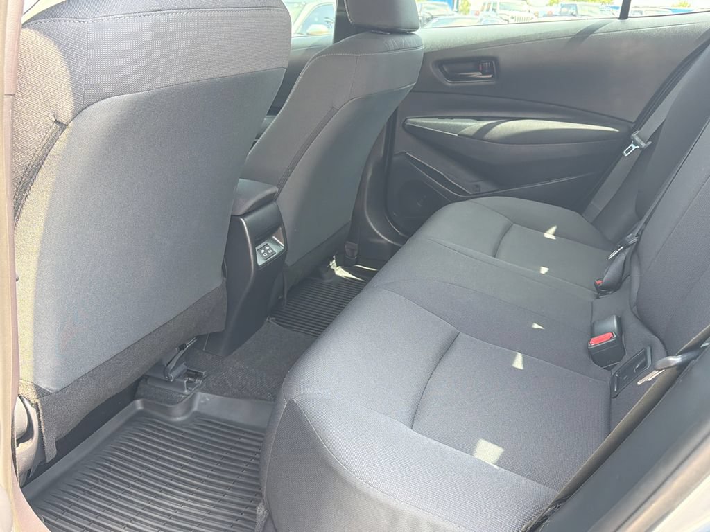 Used 2026 Toyota Corolla LE FWD image 25