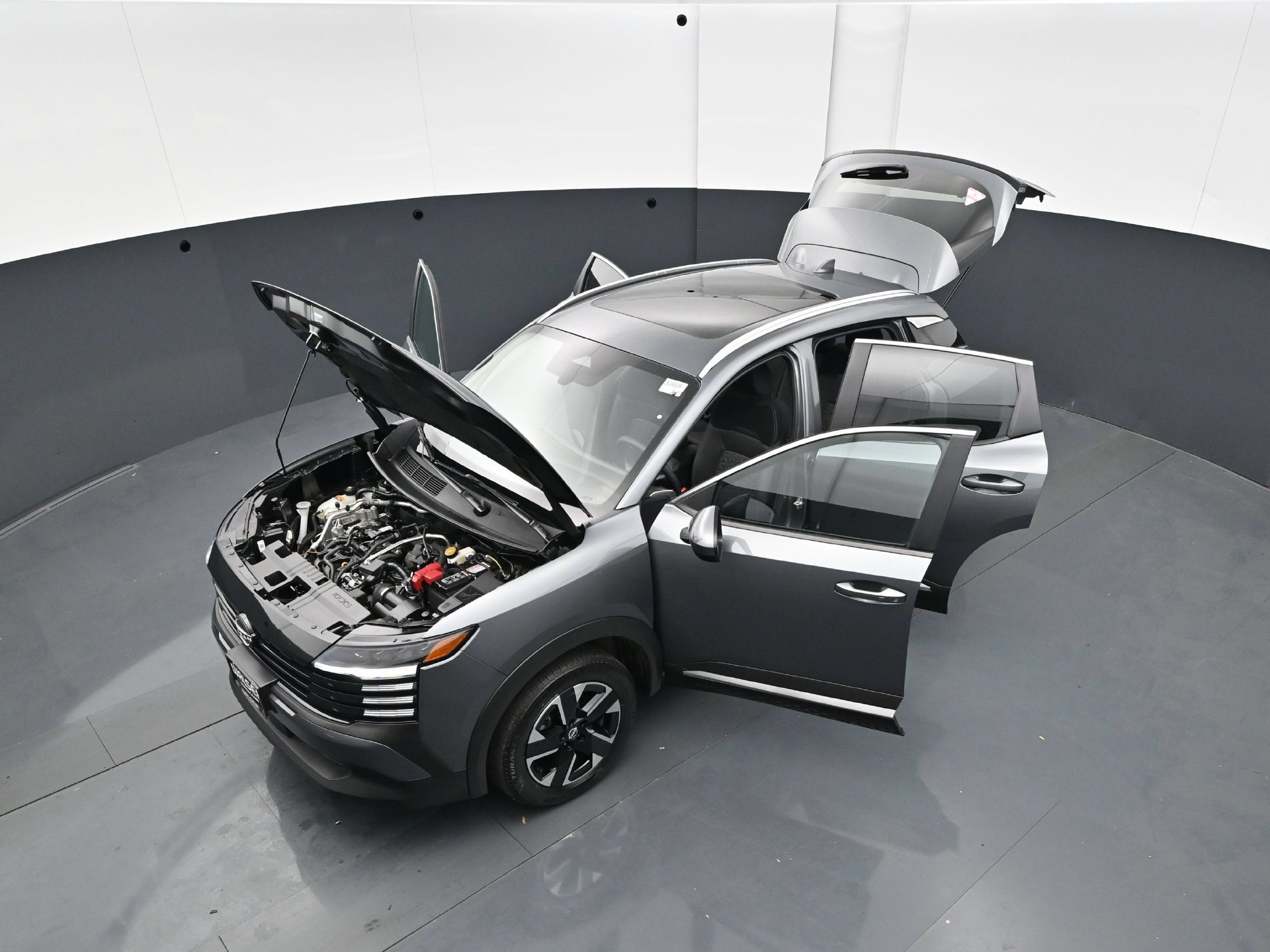 Used 2025 Nissan Kicks SV w/ SV Premium Package AWD/4WD image 40