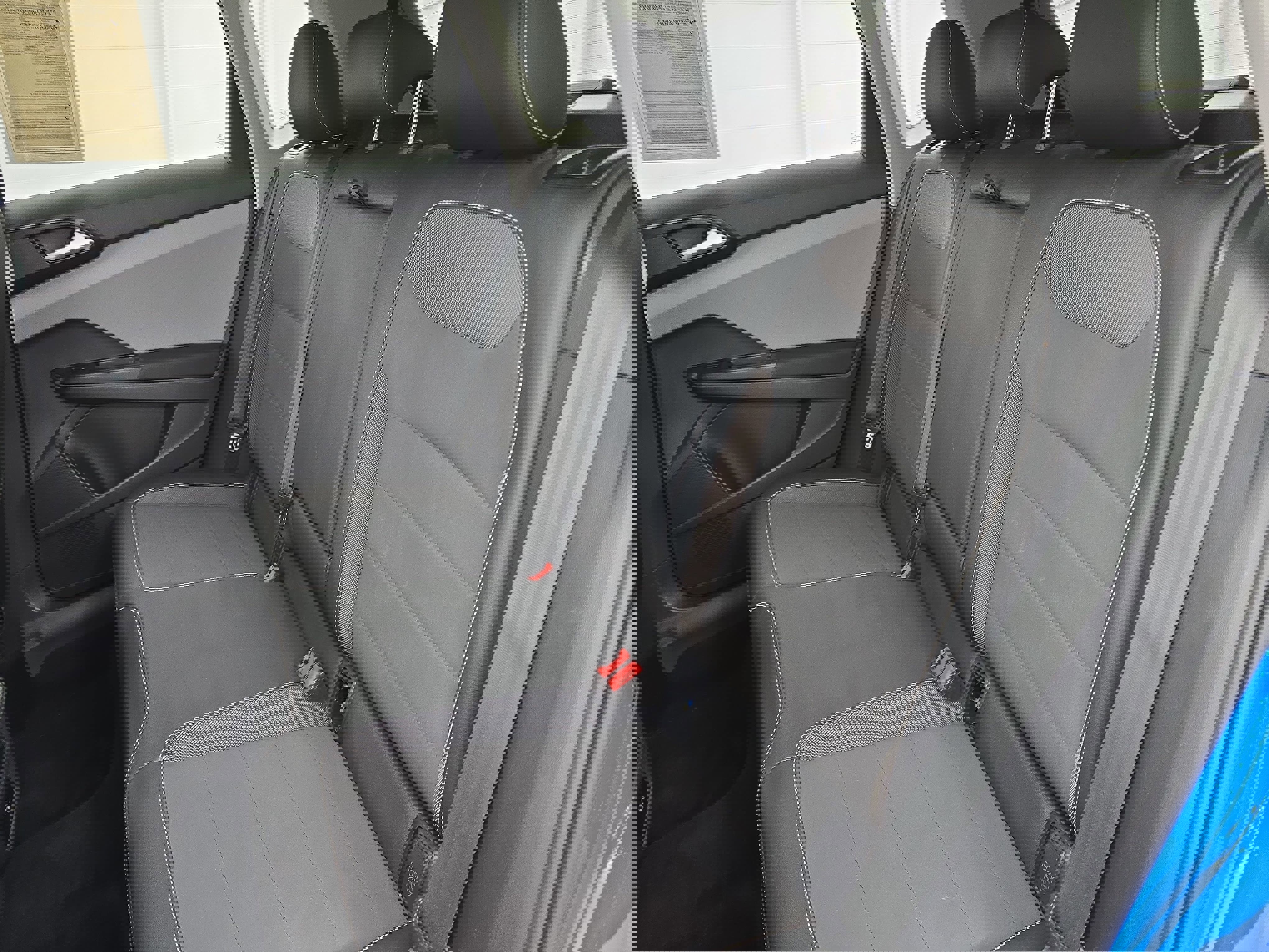 Certified 2023 Volkswagen Taos SE w/ Panoramic Sunroof Package image 13