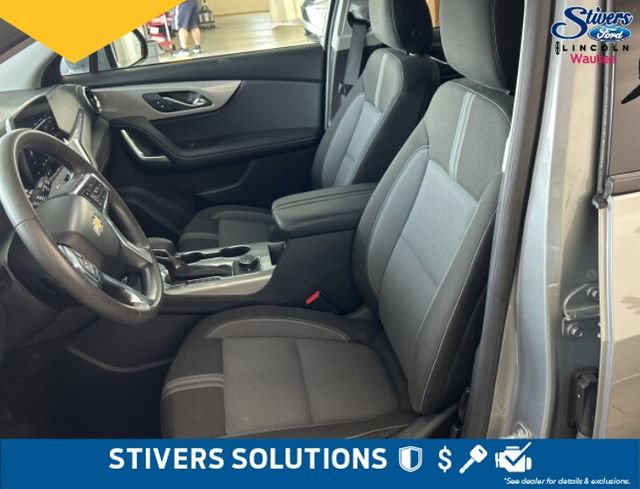 Used 2023 Chevrolet Blazer LT w/ Convenience Package AWD/4WD image 3