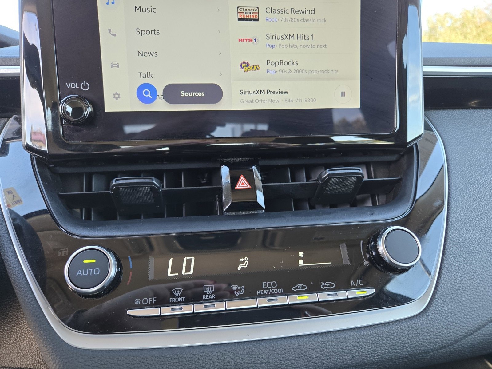 Used 2024 Toyota Corolla LE image 15