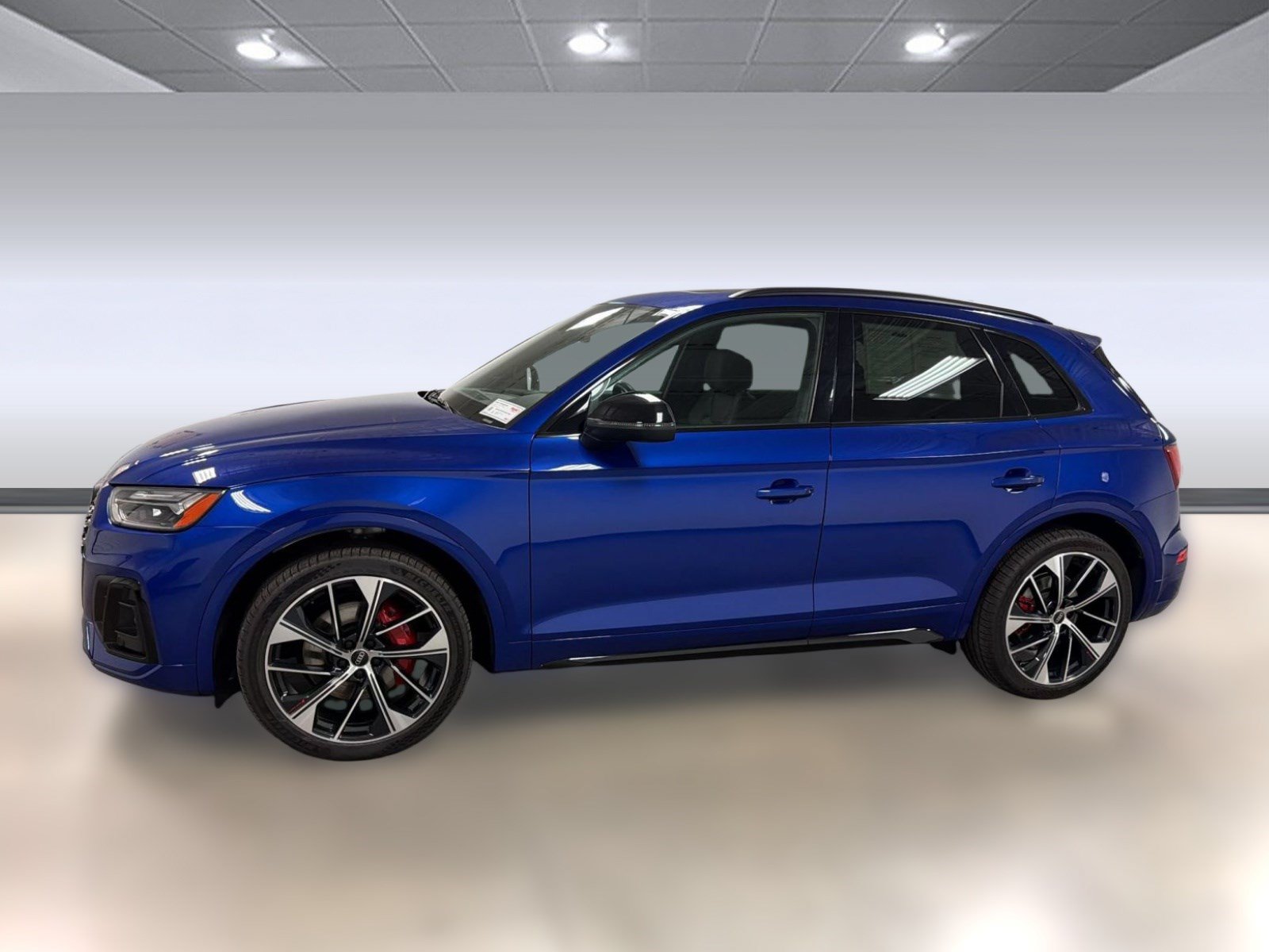 Used 2023 Audi SQ5 Premium Plus w/ Premium Plus Package AWD/4WD image 2