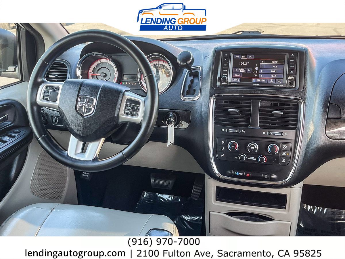 Used 2017 Dodge Grand Caravan SE w/ Power Window Group image 12