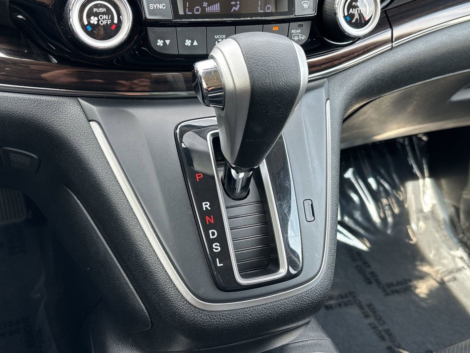 Used 2015 Honda CR-V EX-L image 18