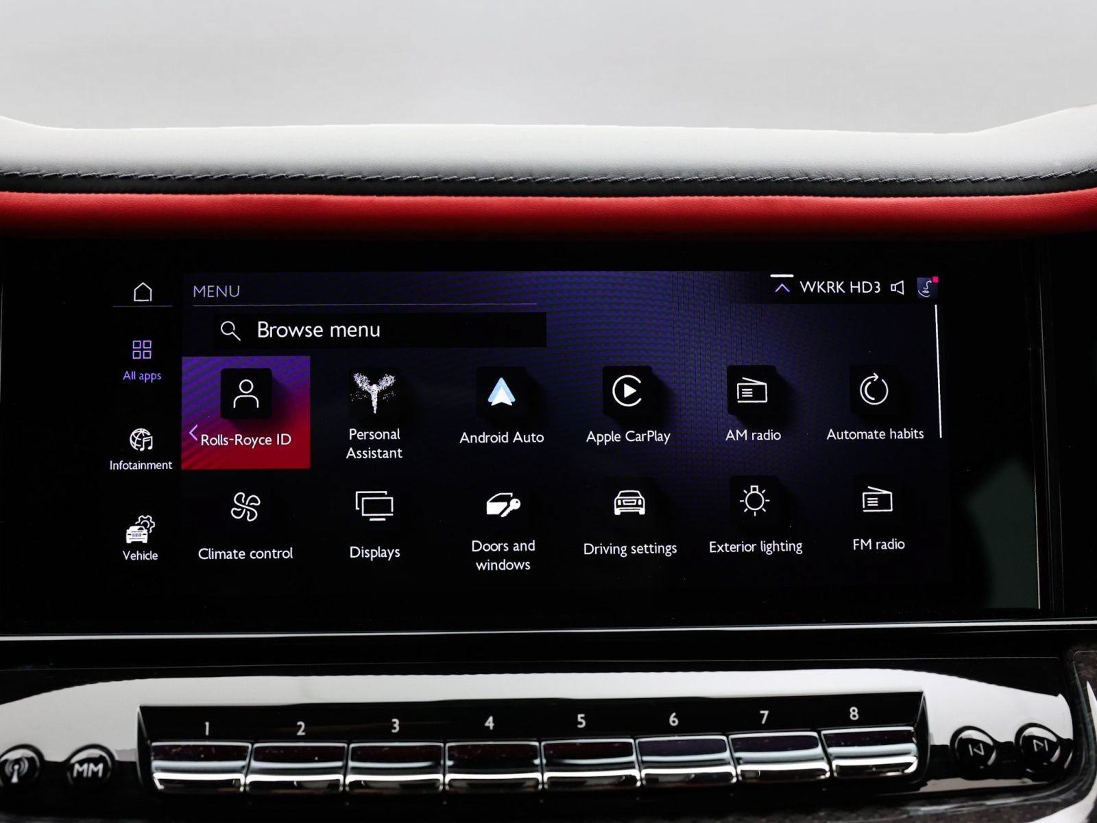 Certified 2025 Rolls-Royce Cullinan Black Badge AWD/4WD image 15
