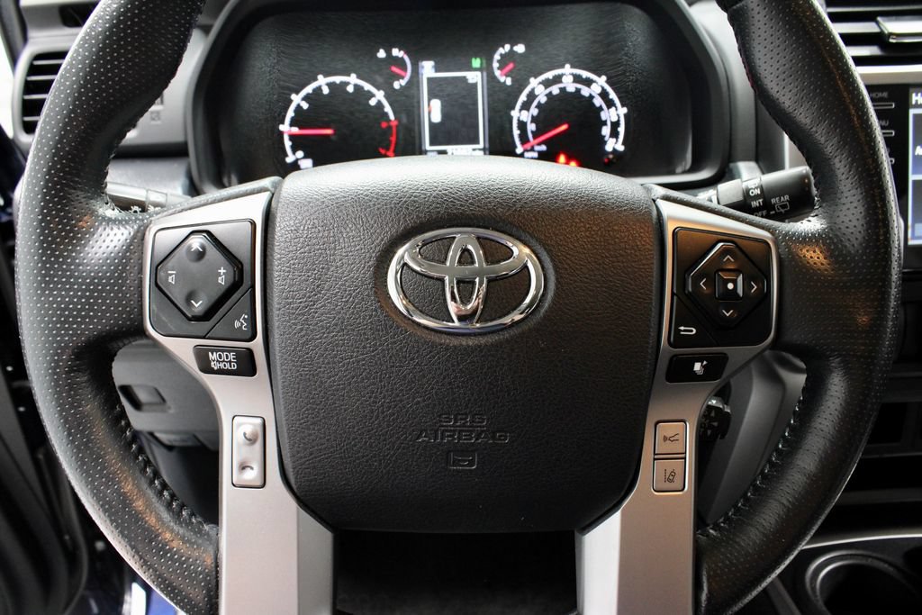 Used 2023 Toyota 4Runner SR5 Premium AWD/4WD image 32