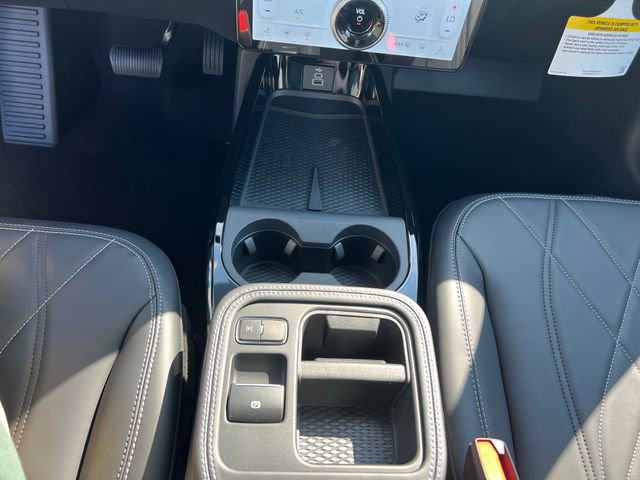 Used 2021 Chevrolet Tahoe Z71 image 2