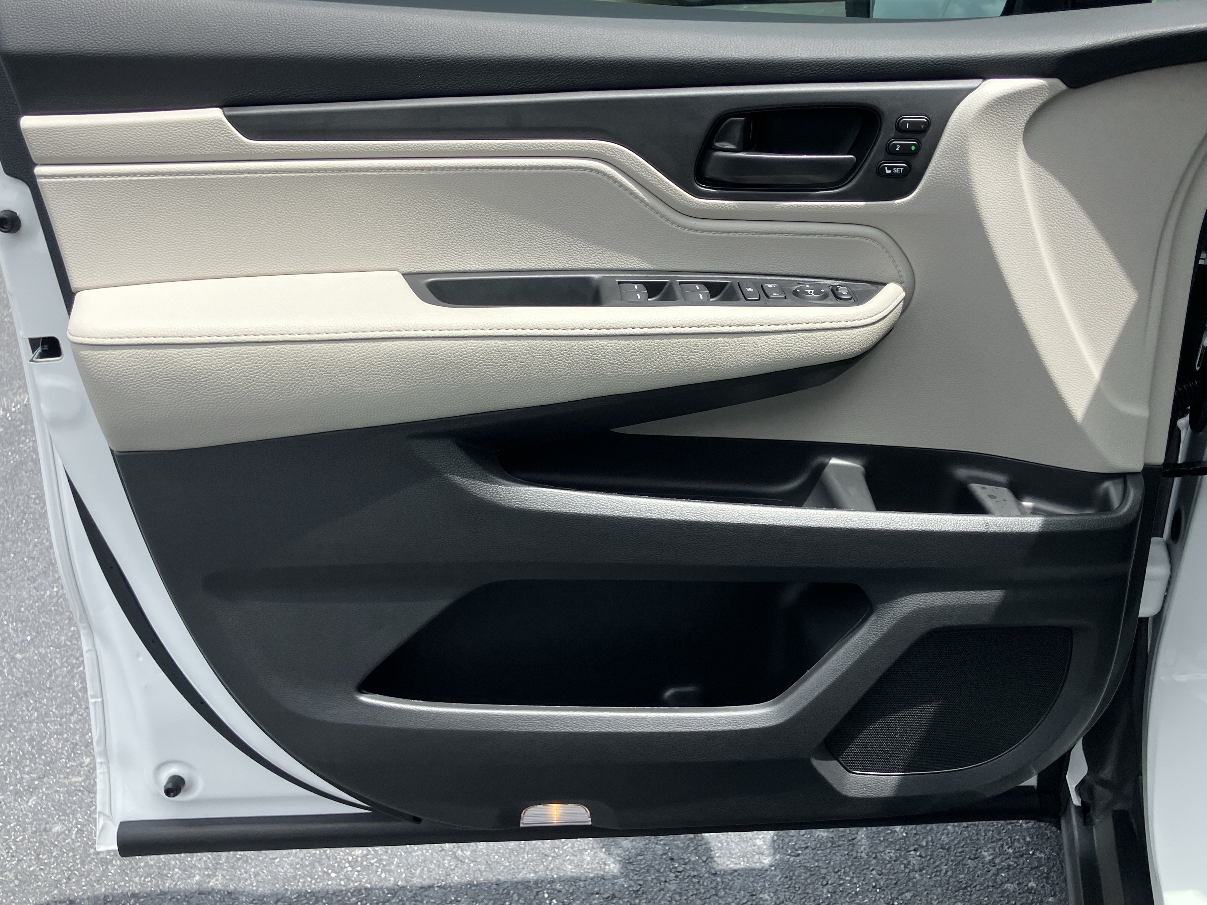 New 2026 Honda Odyssey EX-L image 13