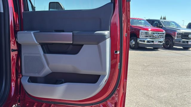 New 2026 Ford F250 XLT w/ FX4 Off-Road Package AWD/4WD image 12