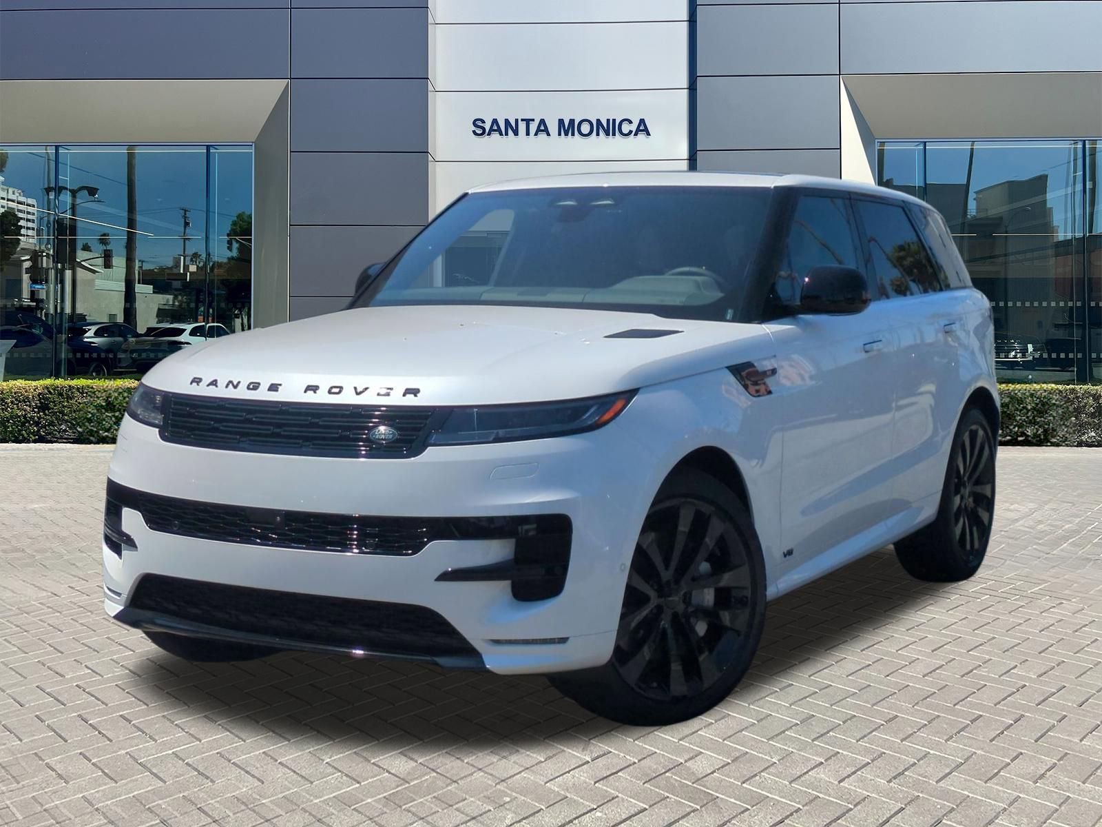 New 2026 Land Rover Range Rover Sport Dynamic SE AWD/4WD image 1