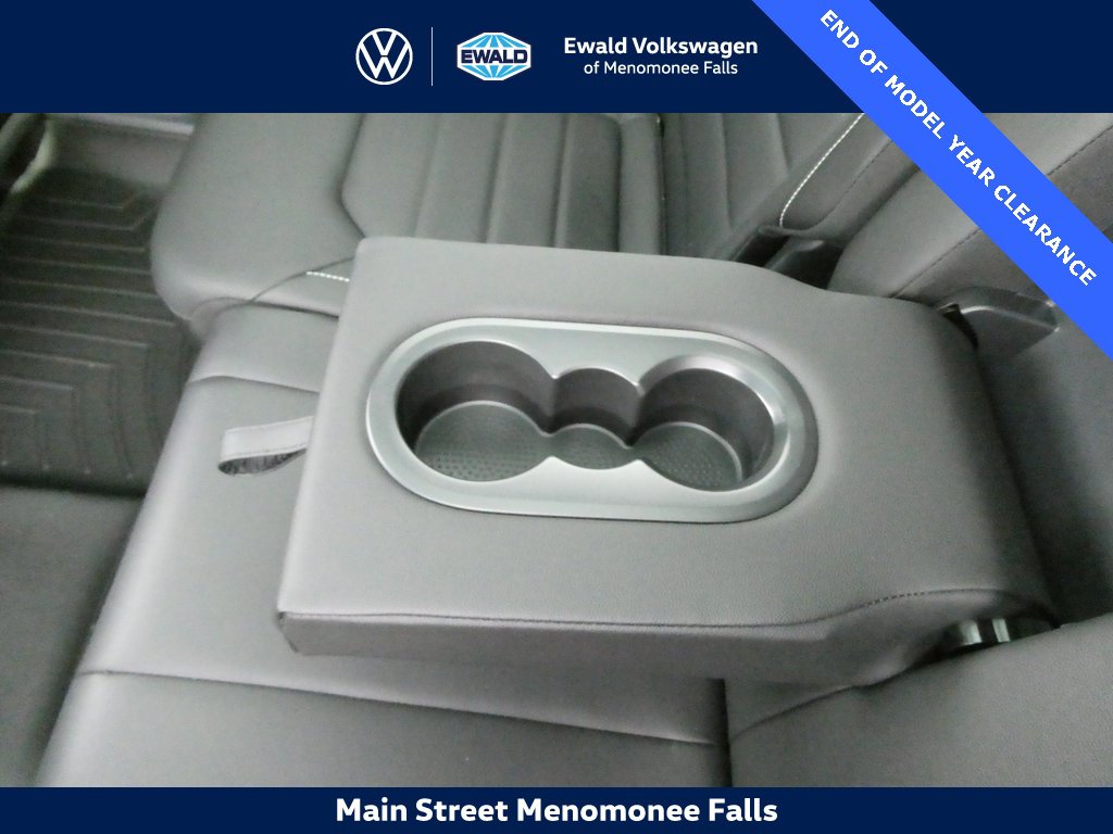 Certified 2025 Volkswagen Atlas SEL image 46