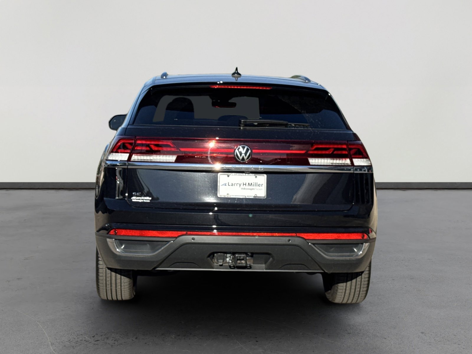 New 2026 Volkswagen Atlas Cross Sport SE image 5