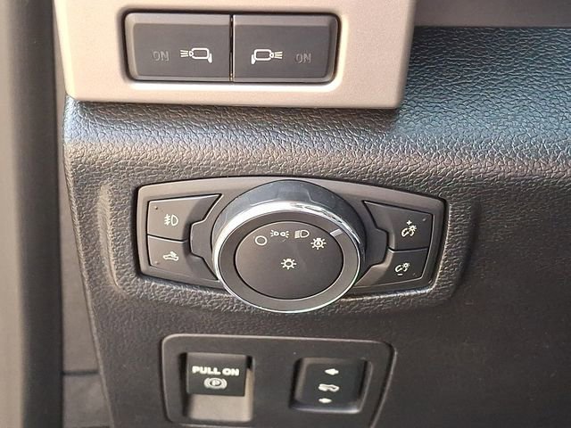 Used 2018 Ford F150 Lariat w/ Equipment Group 502A Luxury image 25